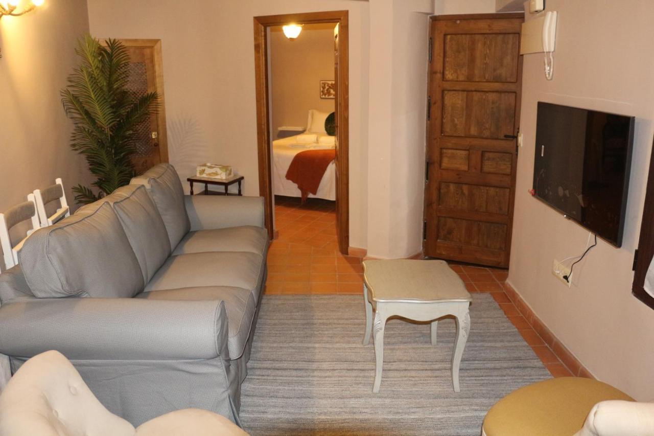 Apartamentos Coliseo Toledo Buitenkant foto