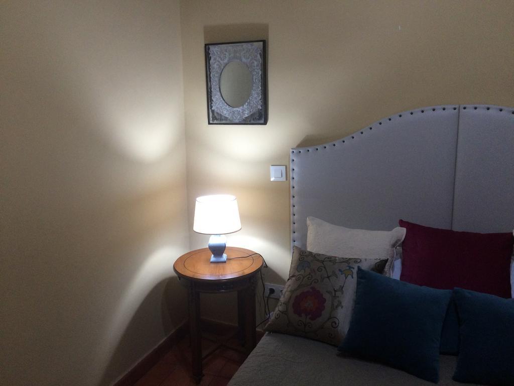 Apartamentos Coliseo Toledo Buitenkant foto